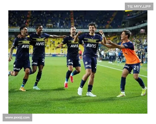 德甲争夺激烈 欧战资格悬念重重 联赛最后阶段对决关键